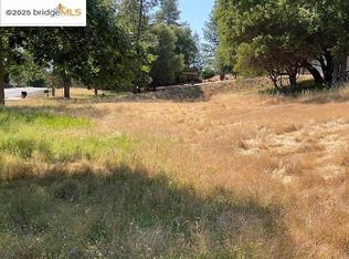 1-244 Pleasant View Dr, Groveland, CA 95321