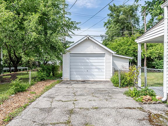 3rd image of 11215 Saint Damian Dr