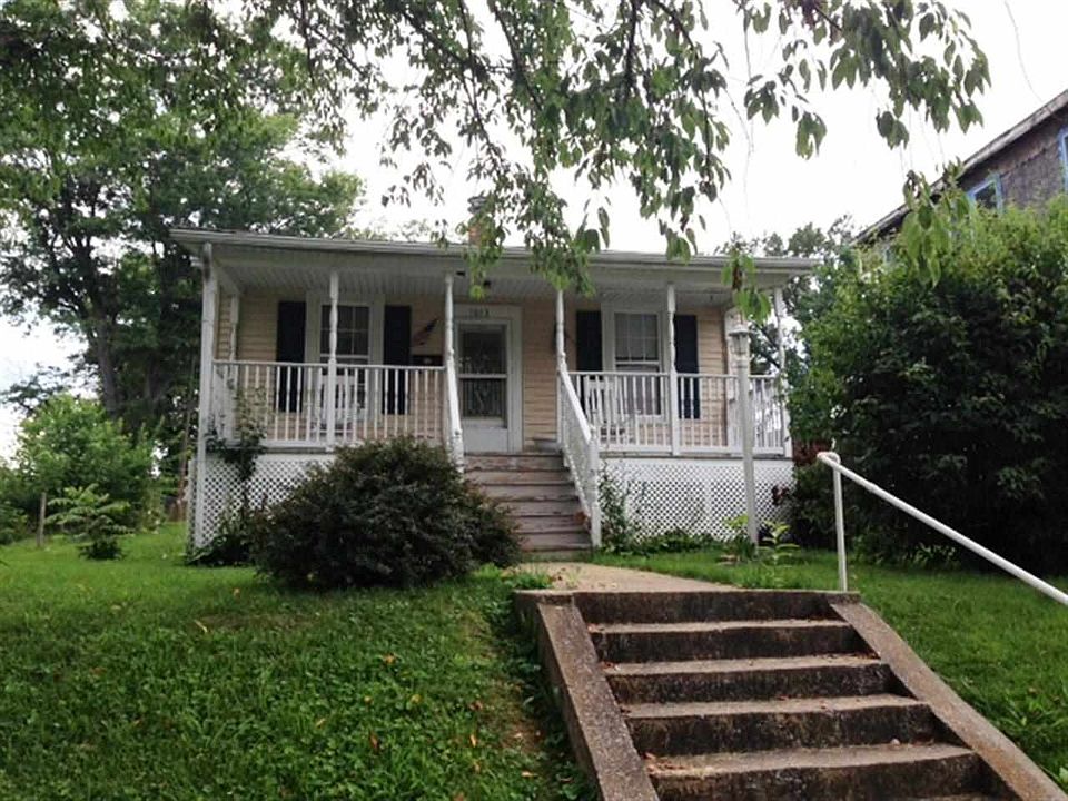 1st image of 1013 N Middle St
