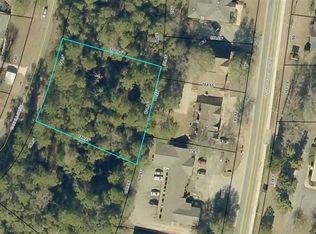 1215 Oakhill Dr, Perry, GA 31069