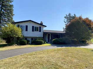 184 Shagbark Dr, Rochester Hills, MI 48309