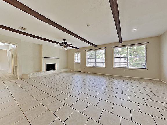3rd image of 16515 Forest Bend Ave