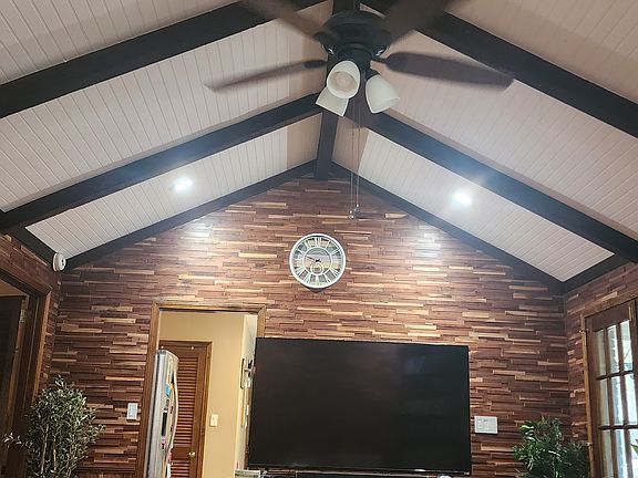 2nd image of 1216 Edinborough Ln