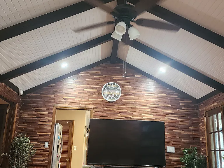 1216 Edinborough Ln — Photo 7