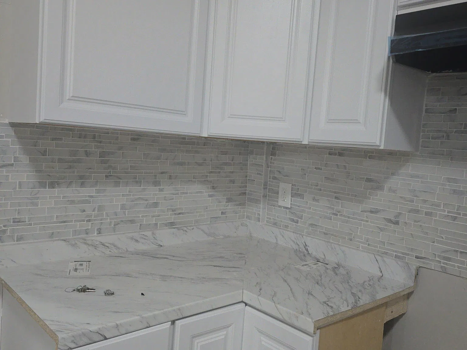 3 bed, 1300 sqft, $2,300 — Photo 2