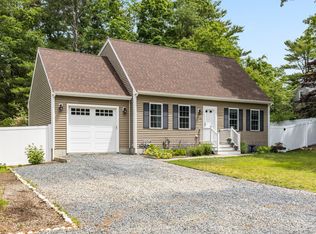 20 Flowing Pond Cir, Osterville, MA 02655