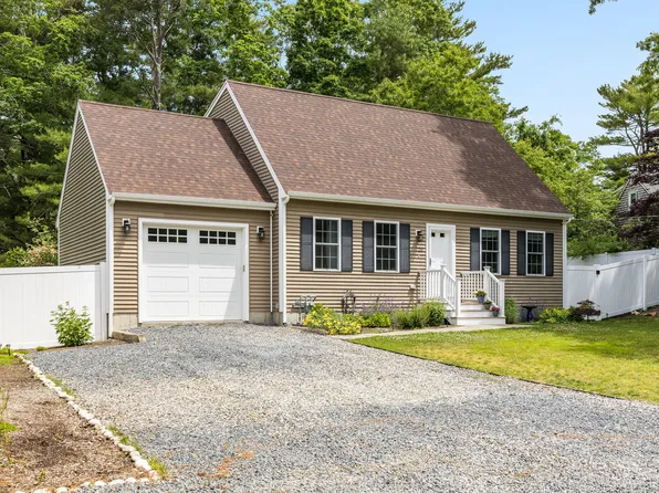 20 Flowing Pond Circle, Osterville, MA 02655