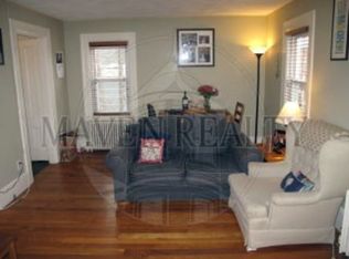 133 Oxford St APT 4, Cambridge, MA 02140