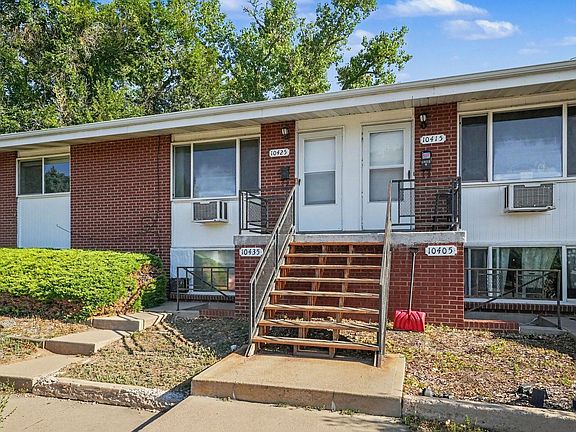 4th image of 10405 W 62nd Pl #10425