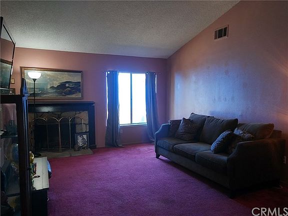 4th image of 24718 Bamboo Ct