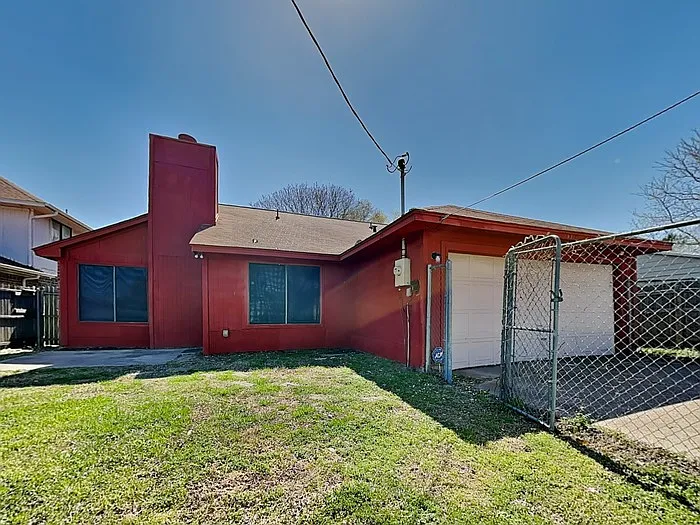 13131 Rocky Ledge Dr — Photo 19