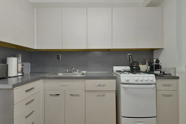 Sold by Keller Williams Realty Landmark II | media 19