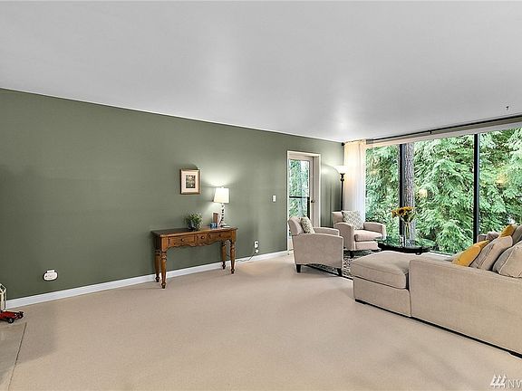 4th image of 15508 Country Club Dr SE #A-36