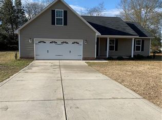 7865 Maxwell Rd, Stedman, NC 28391