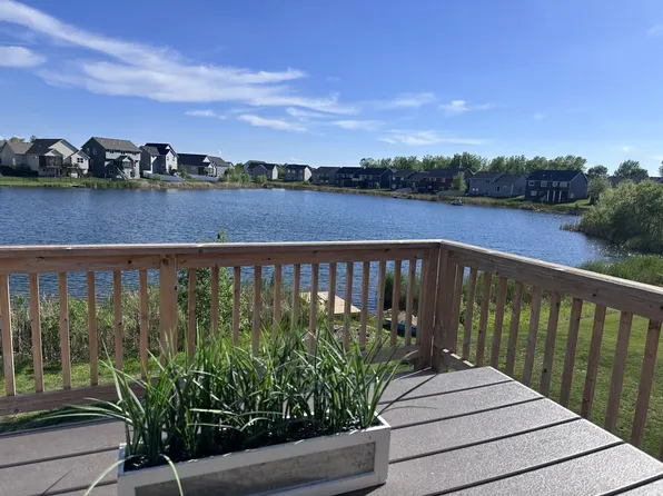 2802 213th St, Farmington, MN 55024