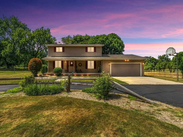 3045 N McKinley Rd, Flushing, MI 48433