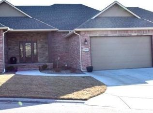 2058 N Paddock Green Ct, Wichita, KS 67206
