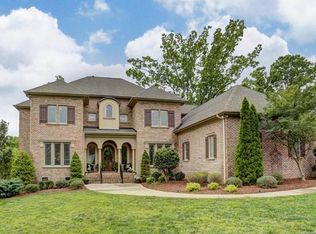 9703 Strike The Gold Ln, Waxhaw, NC 28173