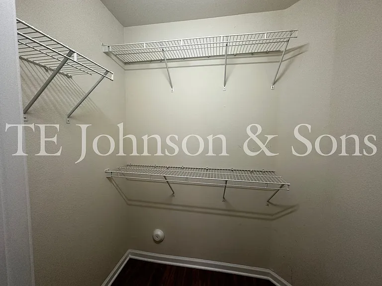 108 Greenway St — Photo 12