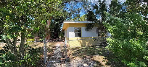 843 NW 13th Ave Photo 1