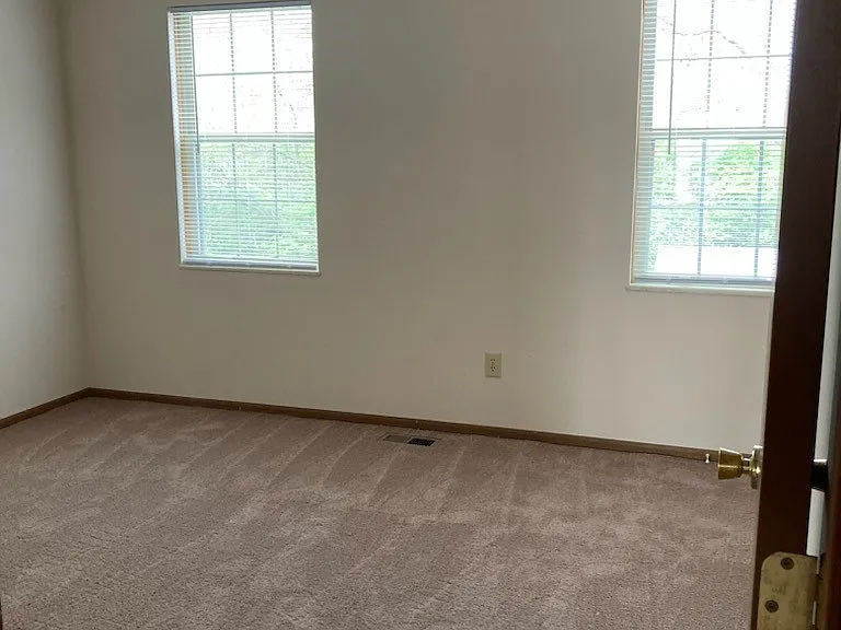 1353 Lane On The Lake — Photo 14
