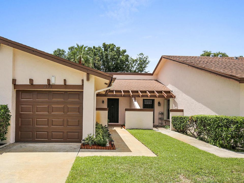 1st image of 6171 Elsinore Cir