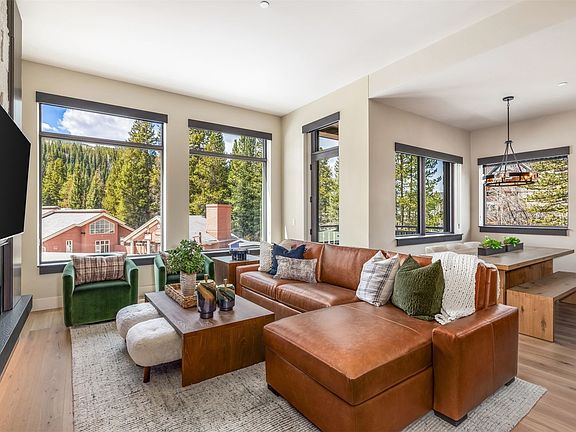 5th image of 75 Hunki Dori Court UNIT W113