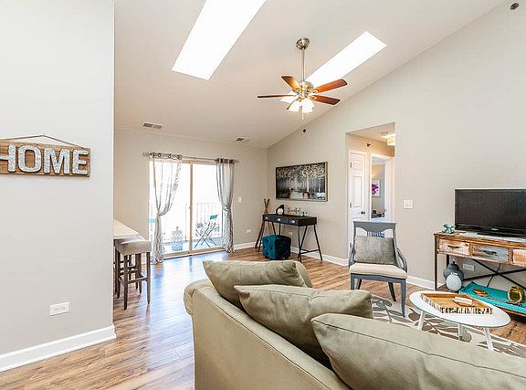 2nd image of 6835 Forestview Dr APT 3D