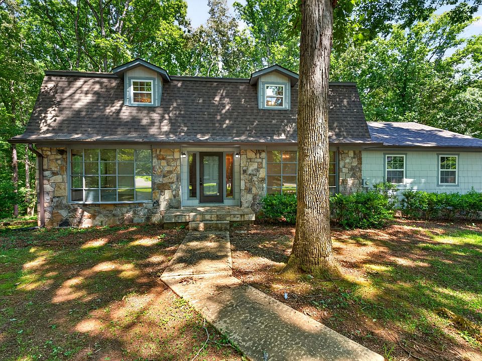 1st image of 466 Willow Oak Dr