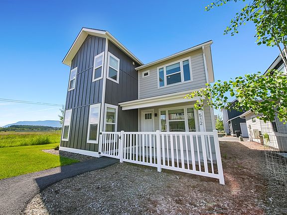 2nd image of 512 Trailview Way