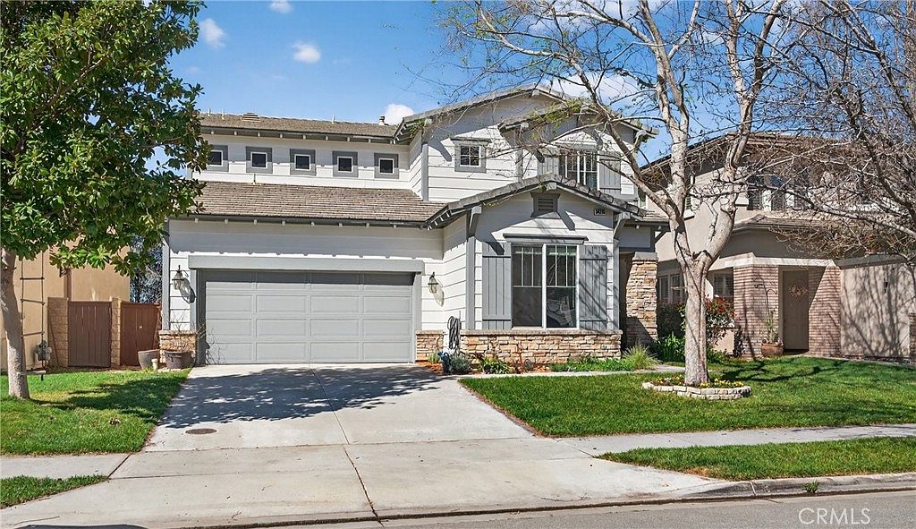 34216 Pinehurst Dr