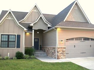 115 Finn Bridge Ct, Sellersburg, IN 47172