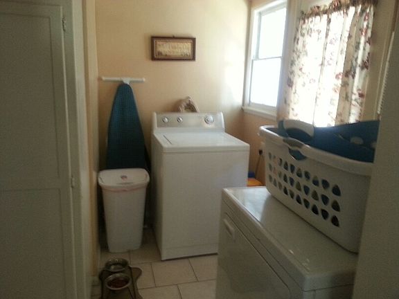 5th image of 11907 Parise Dr
