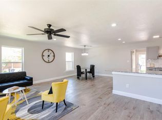 1221 Bellaire Dr, Grapevine, TX 76051