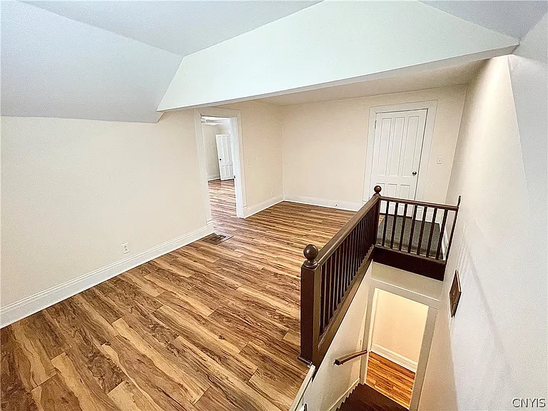 365 Green St — Photo 26