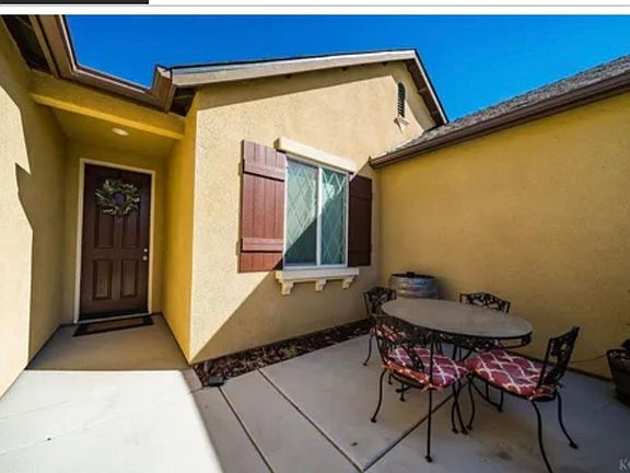 2nd image of 1164 W Muir Way