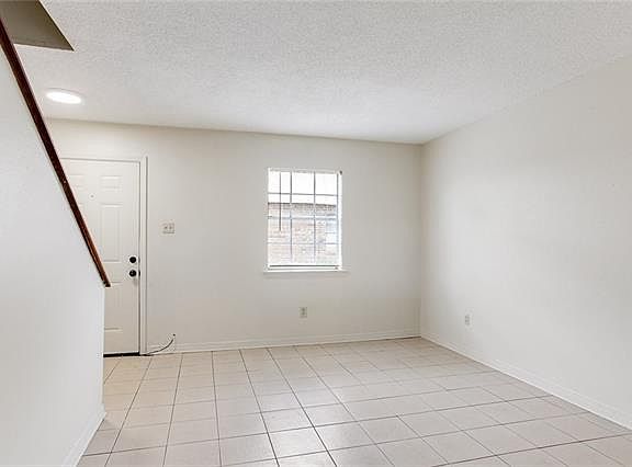 5th image of 8897 Richmond Dr APT 3