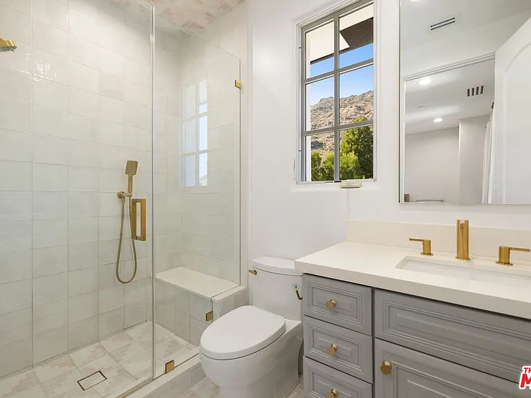 29462 Malibu View Ct — Photo 25