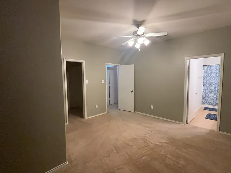 7524 Lazy Spur Blvd — Photo 17