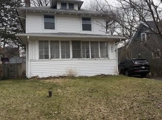 253 Fenway Dr, Syracuse, NY 13224