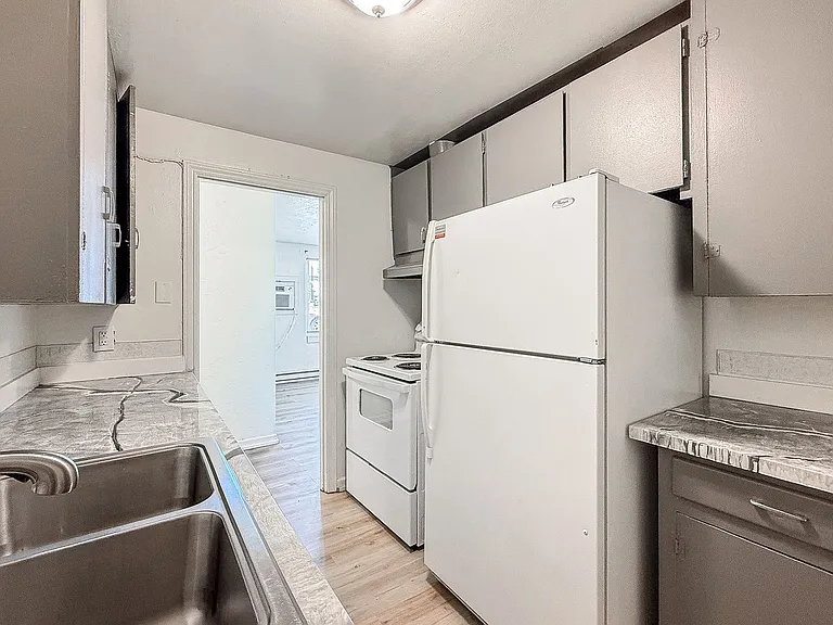 Clark Street Fiveplex — Photo 8