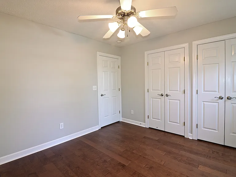 195 Russet Ct — Photo 29