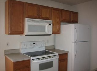 3209 Dove Dr, Columbia, MO 65202