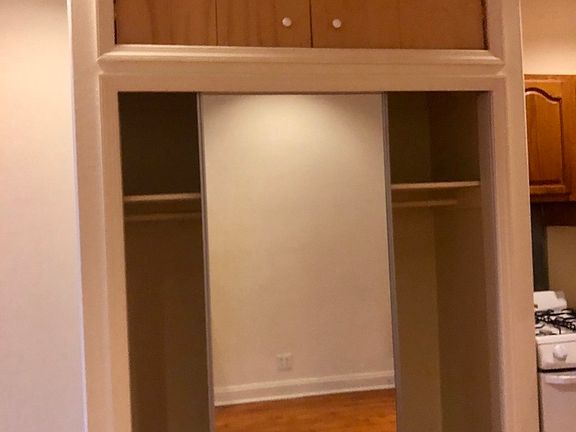 5th image of 411 E 85th St #3DD