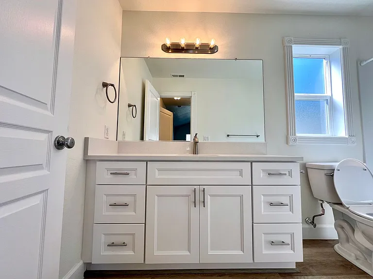 16733 NE Halsey St — Photo 24