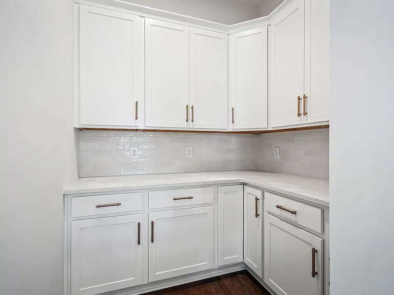5454 Ayana Dr — Photo 32