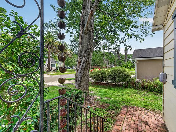 5th image of 4612 POLARIS Street