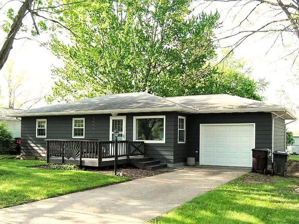 213 E Elm St, Bluffton, OH 45817