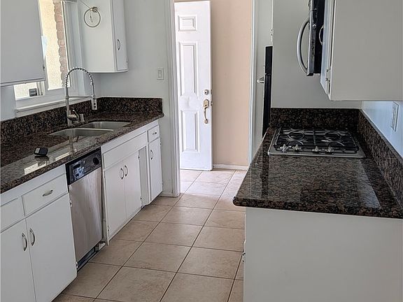 3rd image of 8641 Garfield St #1