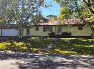 78 Massachusetts Ave, Millinocket, ME 04462